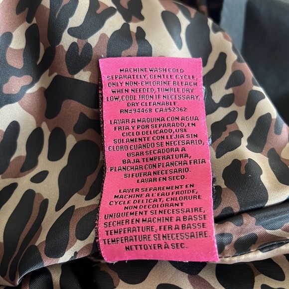 Betsy Johnson jacket. - Picture 8 of 8